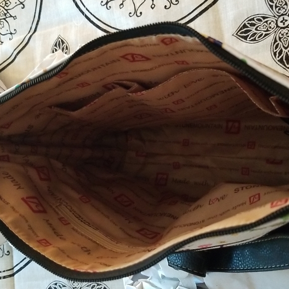 👜STONE MOUNTAIN OWL XBODY POCKETBOOK🦉 - Picture 4 of 5